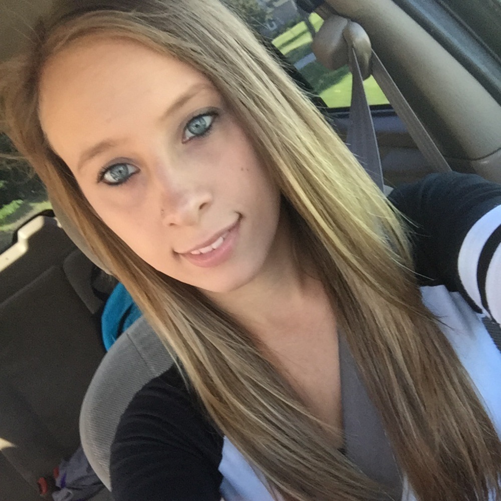 Meet your Posher, Brittany